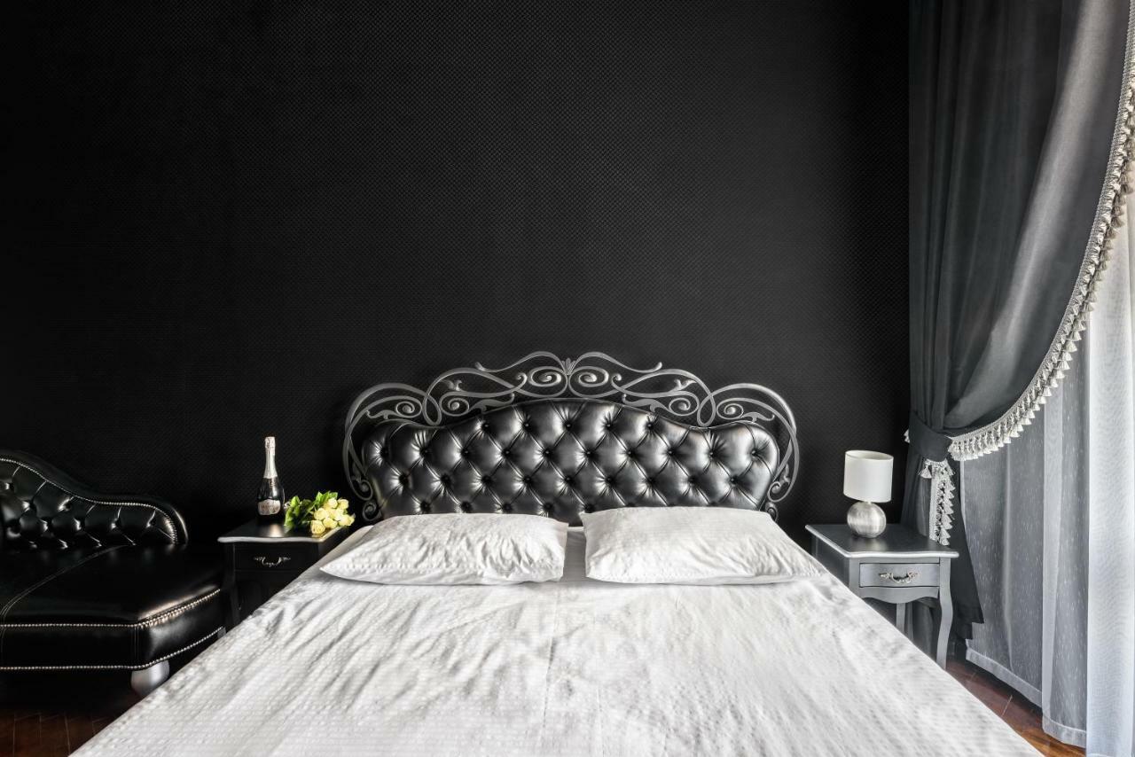 Apartment Secret Place Львів Екстер'єр фото